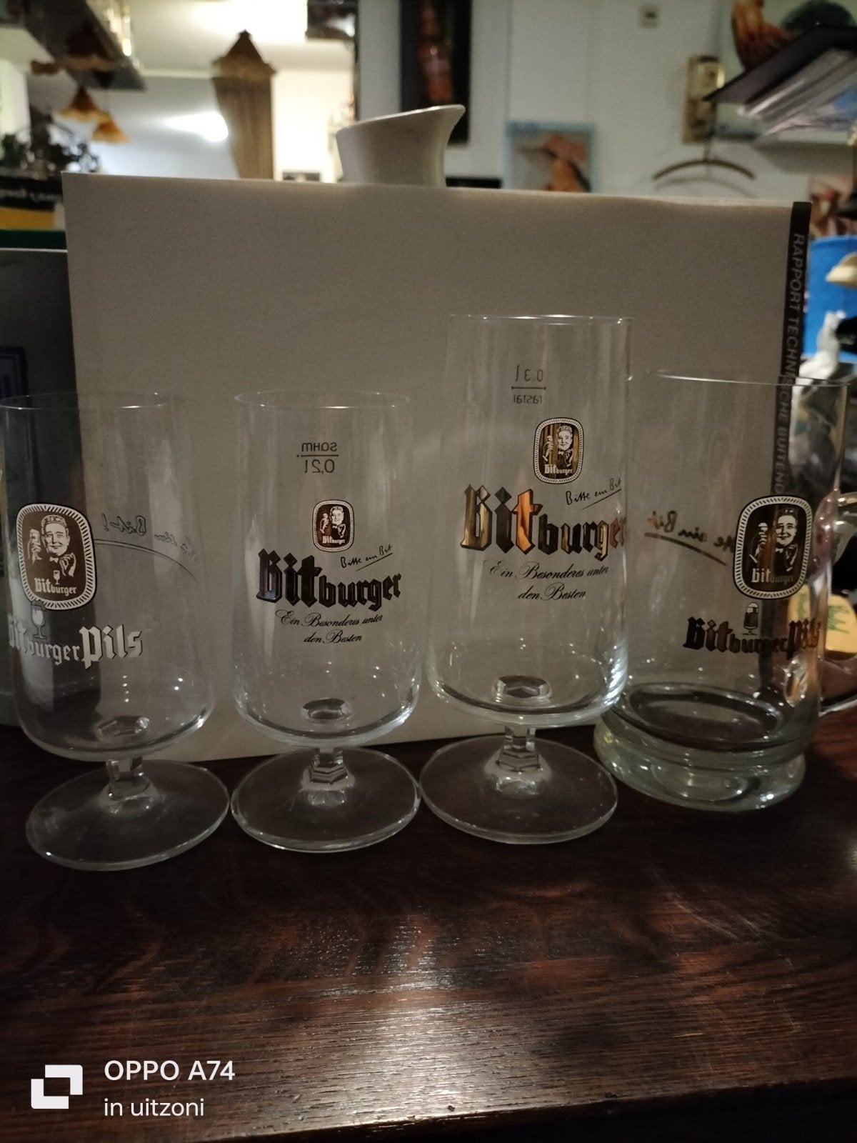 4 Bitburger bierglazen, verschillende modellen., Ophalen of Verzenden, Zo goed als nieuw, Glas of Glazen, Overige merken