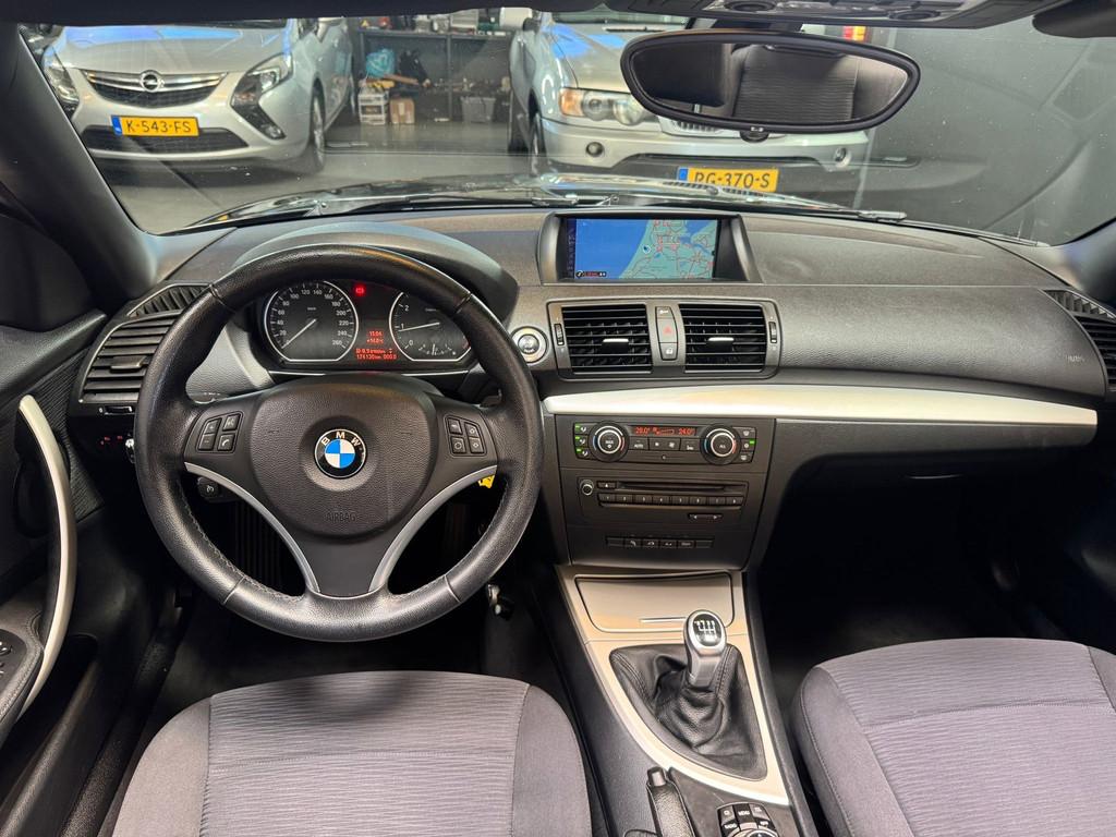 BMW 1-serie Cabrio 120i High Executive |NAVI|CABRIO|CRUISE|P, 1-Serie, Euro 5, 4 cilinders, Cabriolet