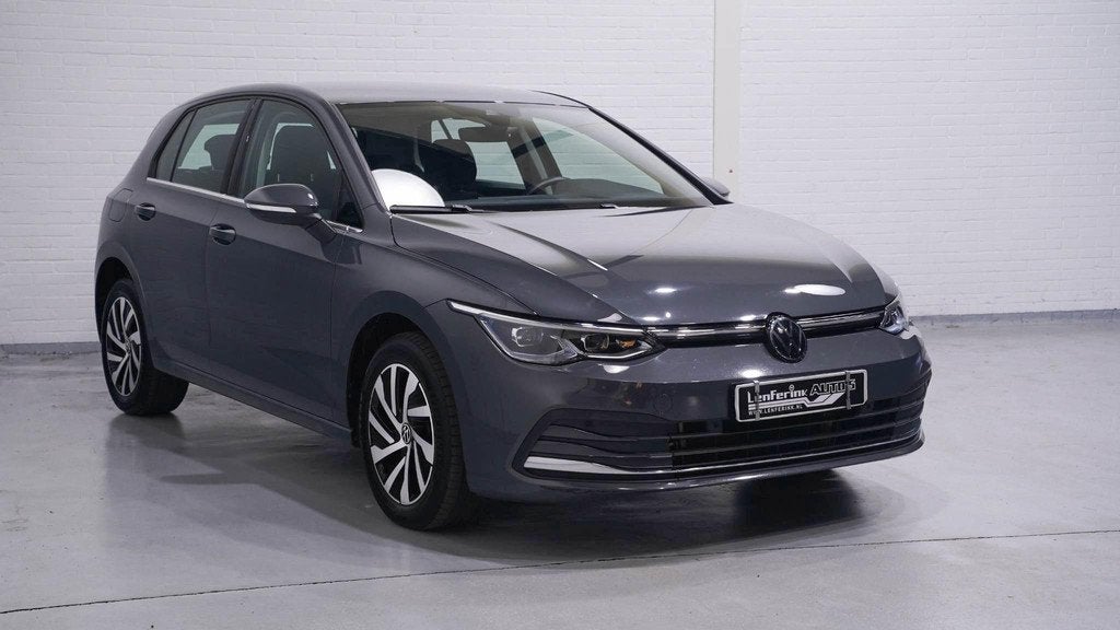 Volkswagen Golf 1.4 eHybrid Style Navi Sport/comfort stoelen, Gebruikt, 4 cilinders, 13 kWh, Zilver of Grijs