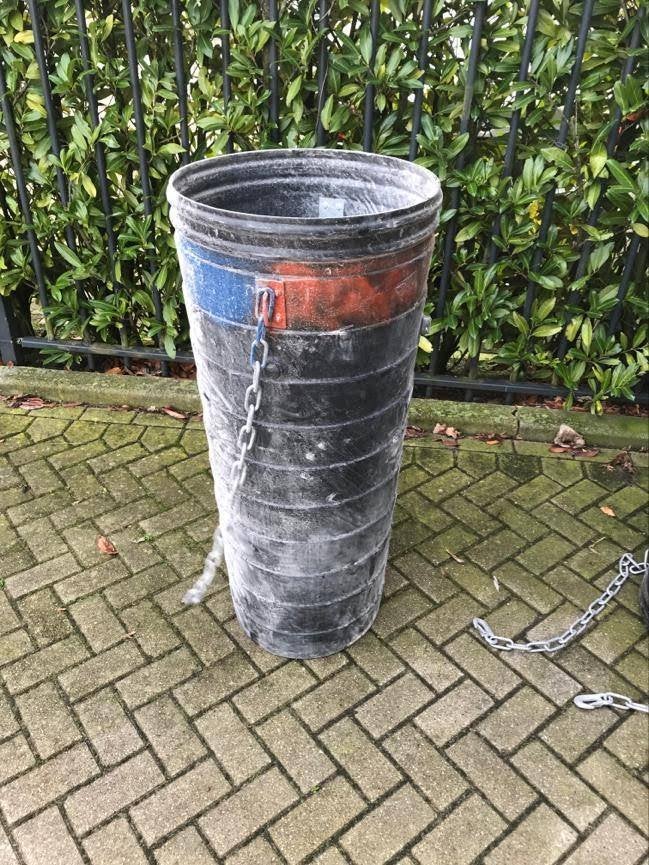 Stortkoker te huur huren bouw puin, Ophalen, Gebruikt