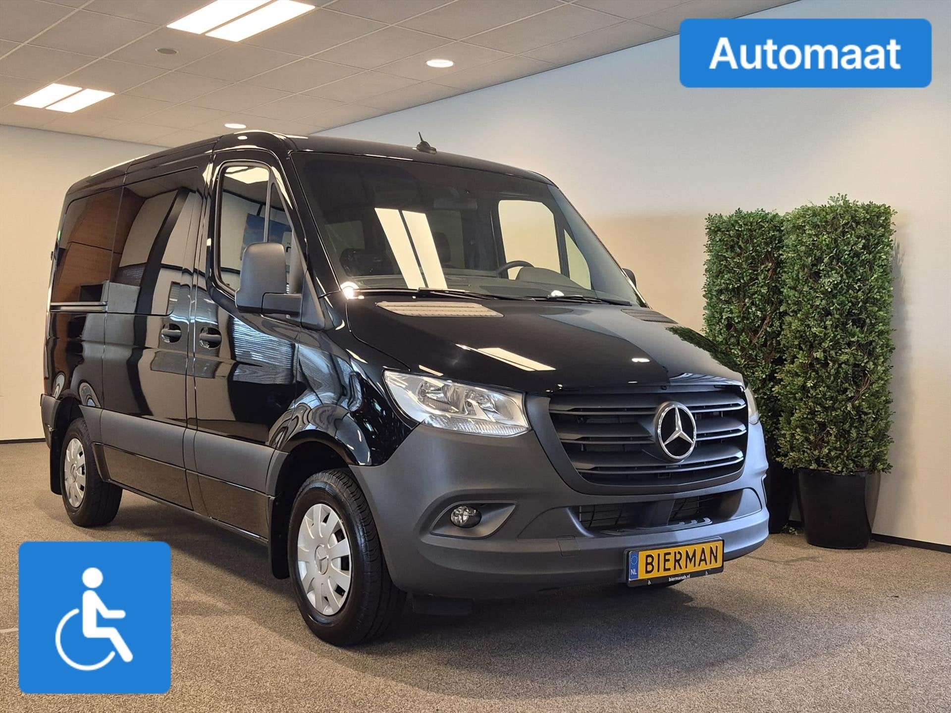 Mercedes-Benz Sprinter L1H1 Rolstoelbus, Auto's, Bestelauto's, Bedrijf, Te koop, Aangepast voor mindervaliden, Achteruitrijcamera