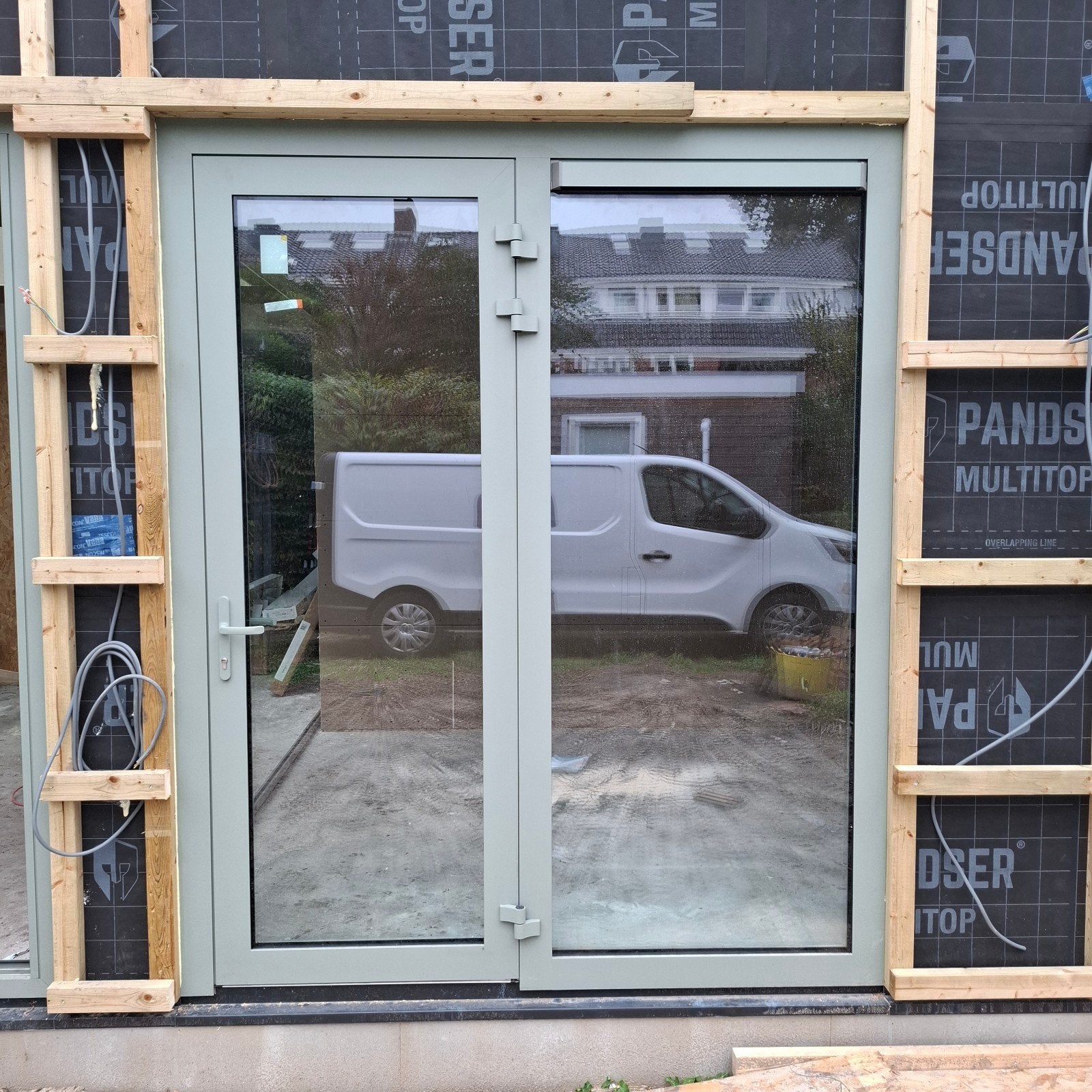 Nieuw kozijn met trippel glas  - wegens ontev, Ophalen of Verzenden, Glas, 120 cm of meer, 215 cm of meer