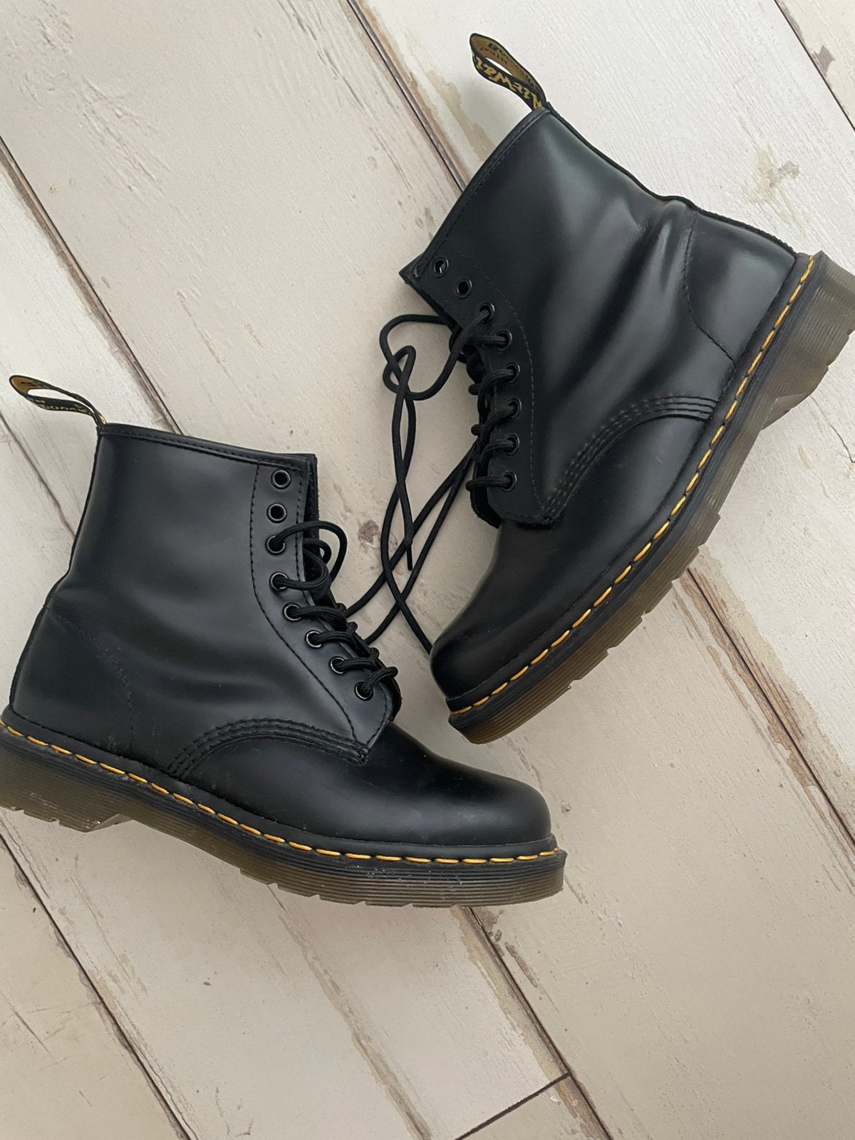 zwarte dr martens maat 40, Kleding | Dames, Verzenden, Zo goed als nieuw, Zwart