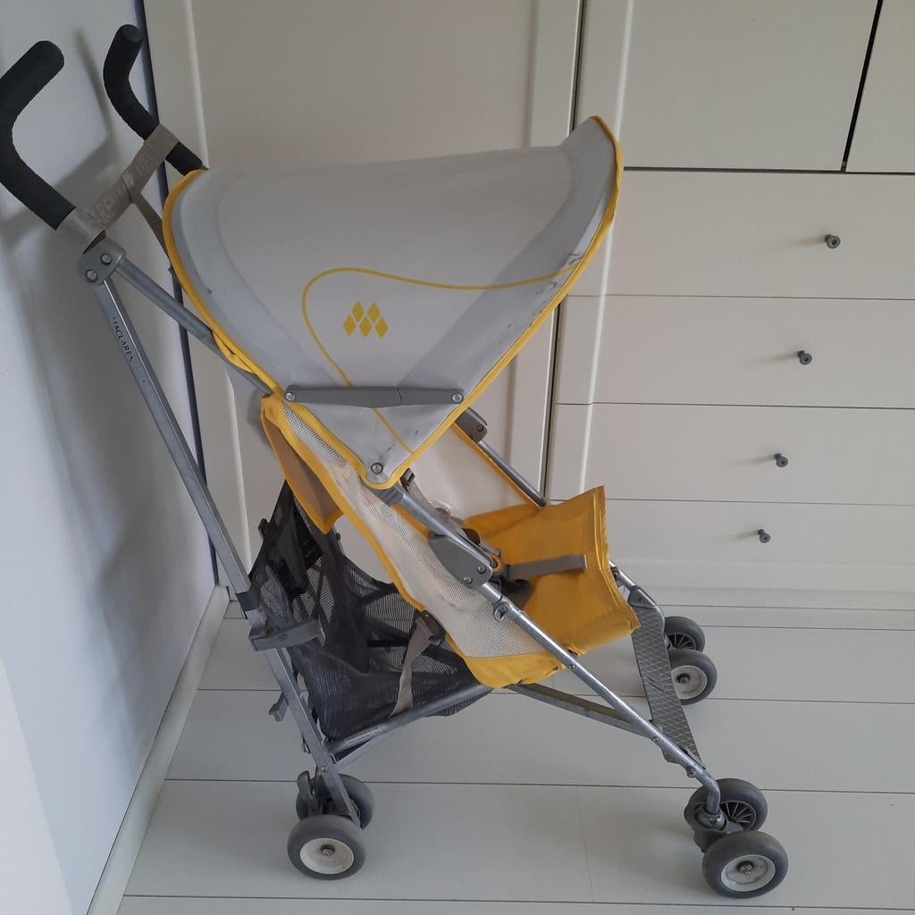 Maclaren Volo - Lichtgewicht buggy, ideaal voor reizen, Ophalen of Verzenden, Gebruikt, Maclaren, Zonnekap