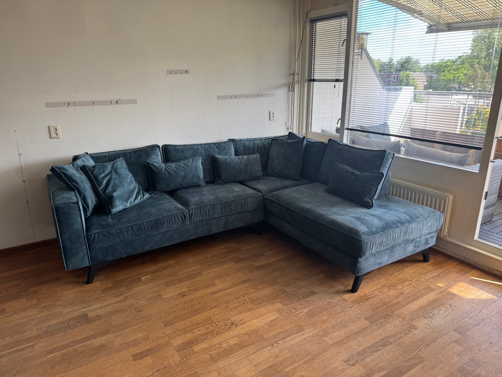 Mooie goossens bank van november 2025, Ophalen