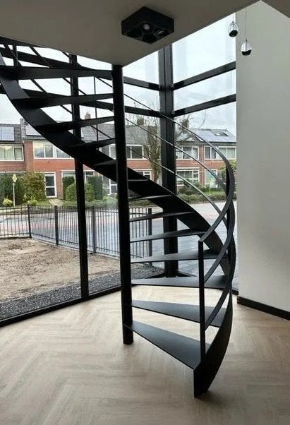 stalen wenteltrap zwart, Ophalen, Gebruikt