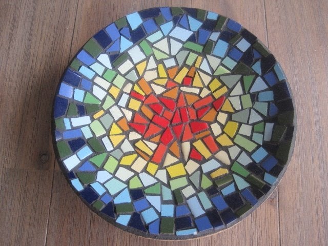 schaal. Mozaïek. Handwerk. 20 cm. doorsnede., Schaal, Rond, Nieuw, Ophalen of Verzenden