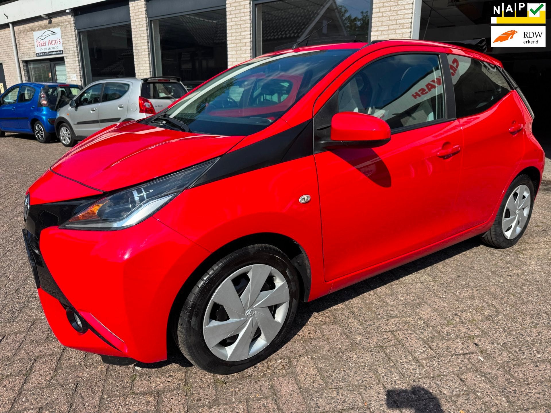 Toyota Aygo 1.0 VVT-i x-wave CABRIO DAK ORG 70244 KM NAP O.H, Voorwielaandrijving, Gebruikt, Euro 6, 4 stoelen