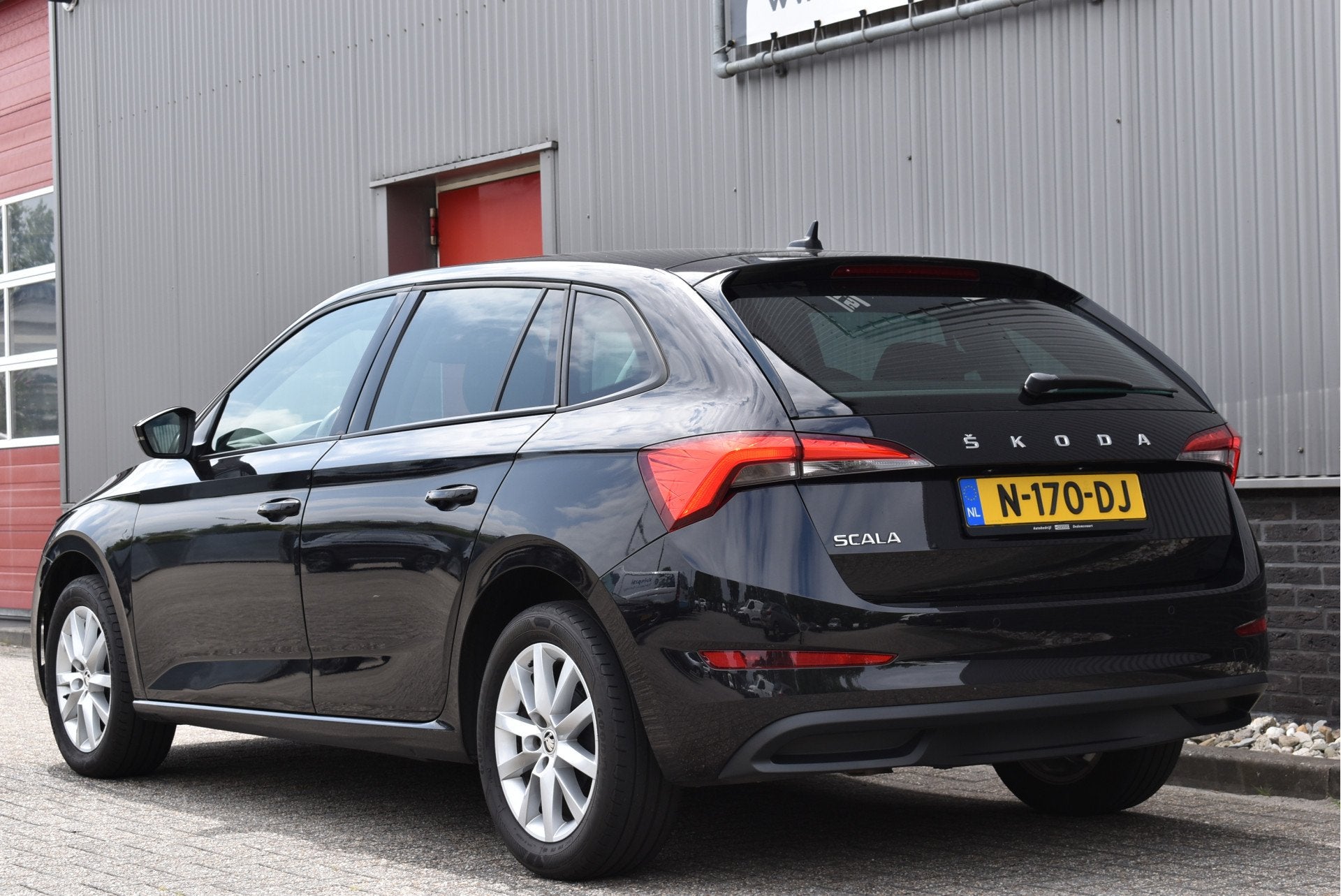 Skoda Scala 1.0 TSI Ambition Carplay, Climate control, Cruis, Gebruikt, Euro 6, 610 kg, Origineel Nederlands