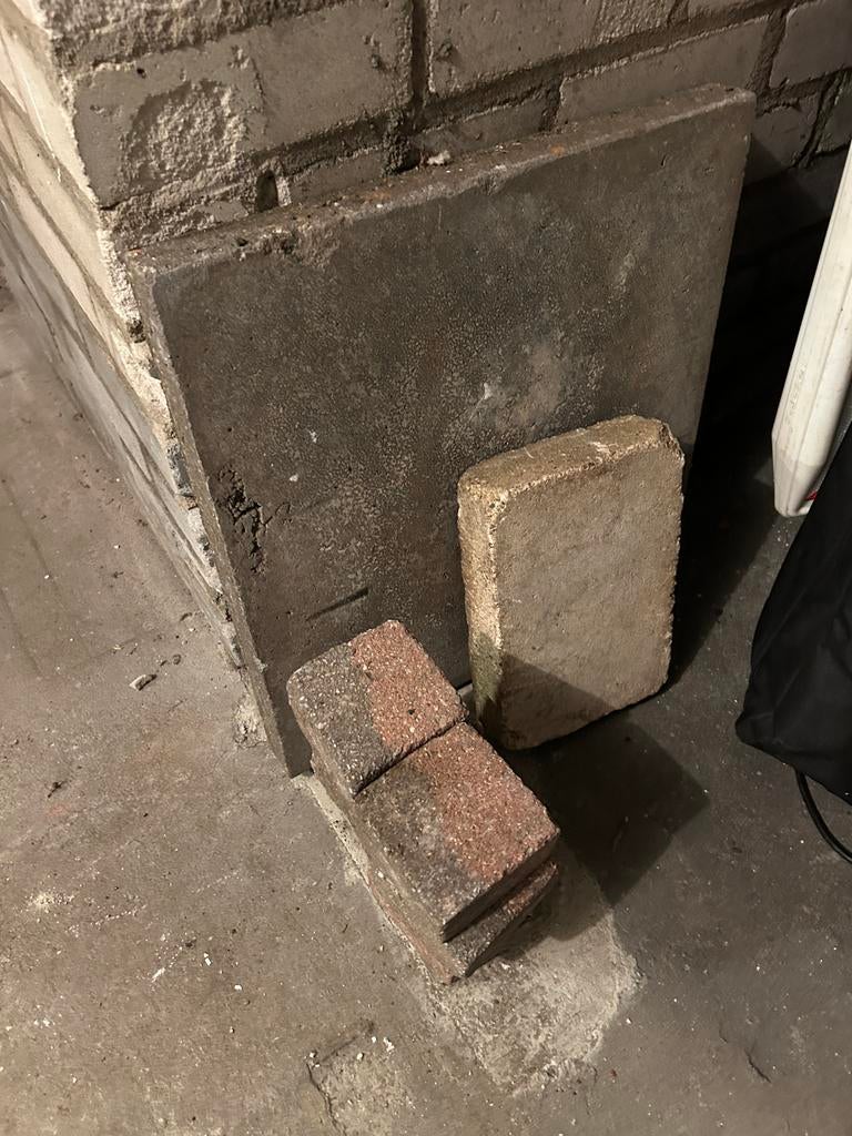 Gratis op te halen bakstenen etc, Tuin en Terras, Ophalen, Gebruikt, Beton, Klinkers
