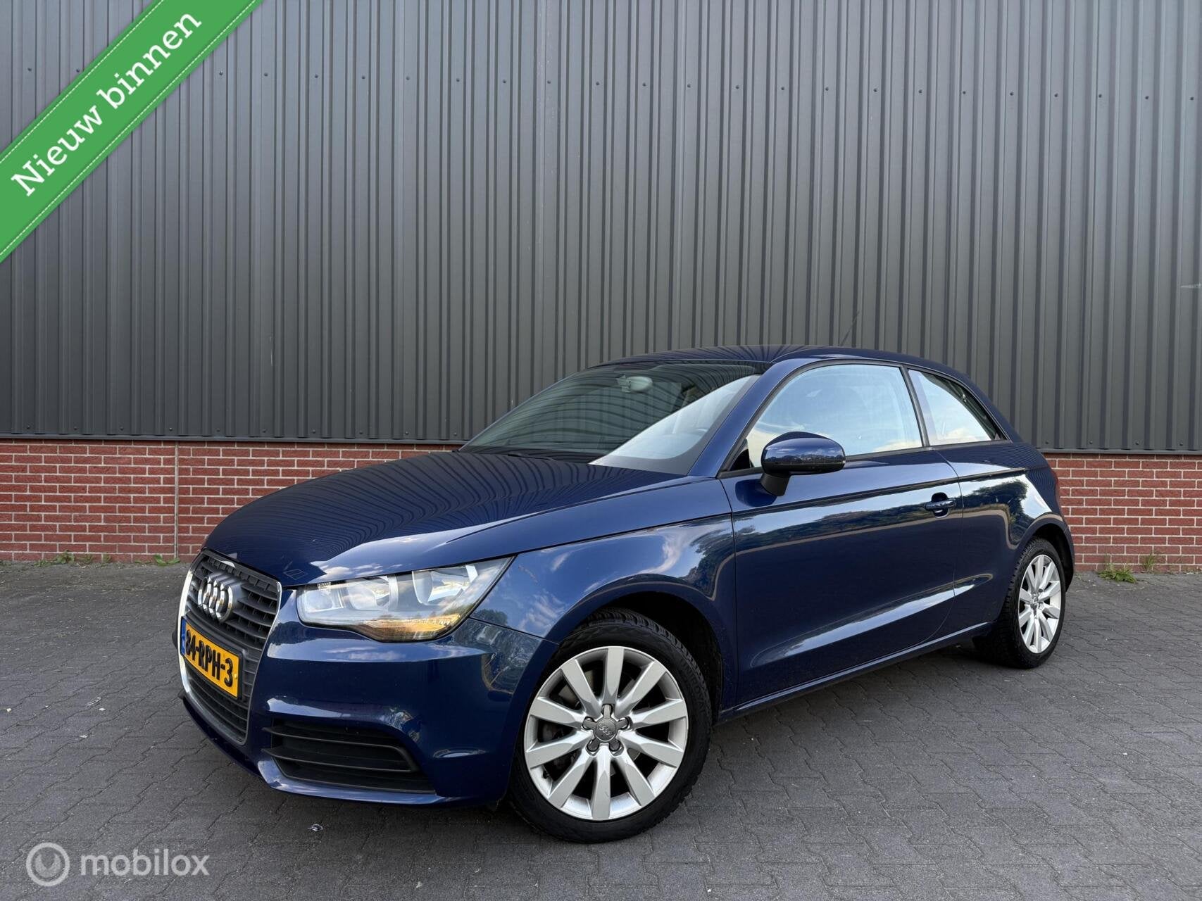 Audi A1 1.4 TFSI Attraction Pro Line Airco Cruise Navi BT Au, Auto's, Voorwielaandrijving, Euro 5, Stof, Handgeschakeld
