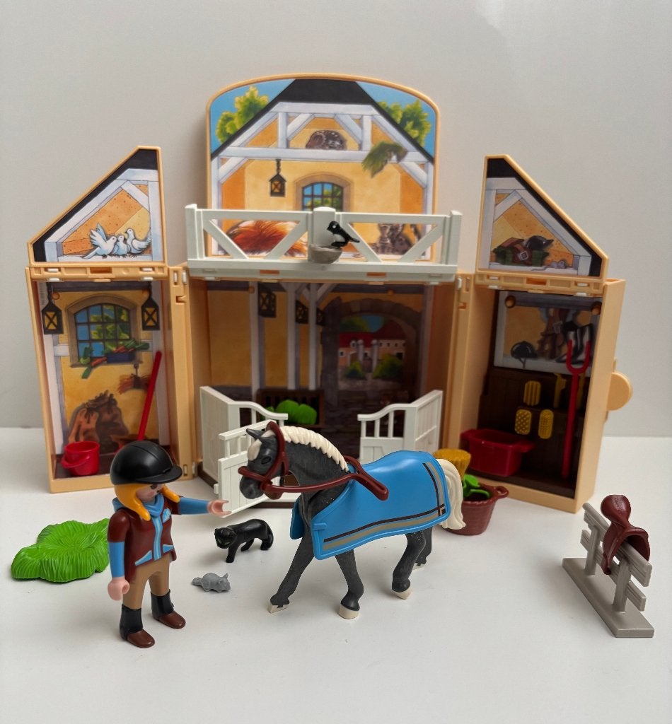 Playmobil speelbox paardenstal 5418 met diverse accessoires, Kinderen en Baby's, Speelgoed | Playmobil, Gebruikt, Losse onderdelen