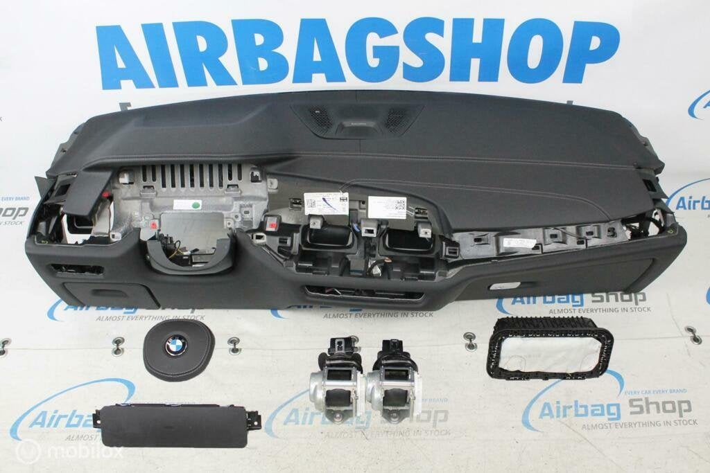 Airbag set - Dashboard leder grijs stiksel BMW X7 G07, Gebruikt, Ophalen of Verzenden