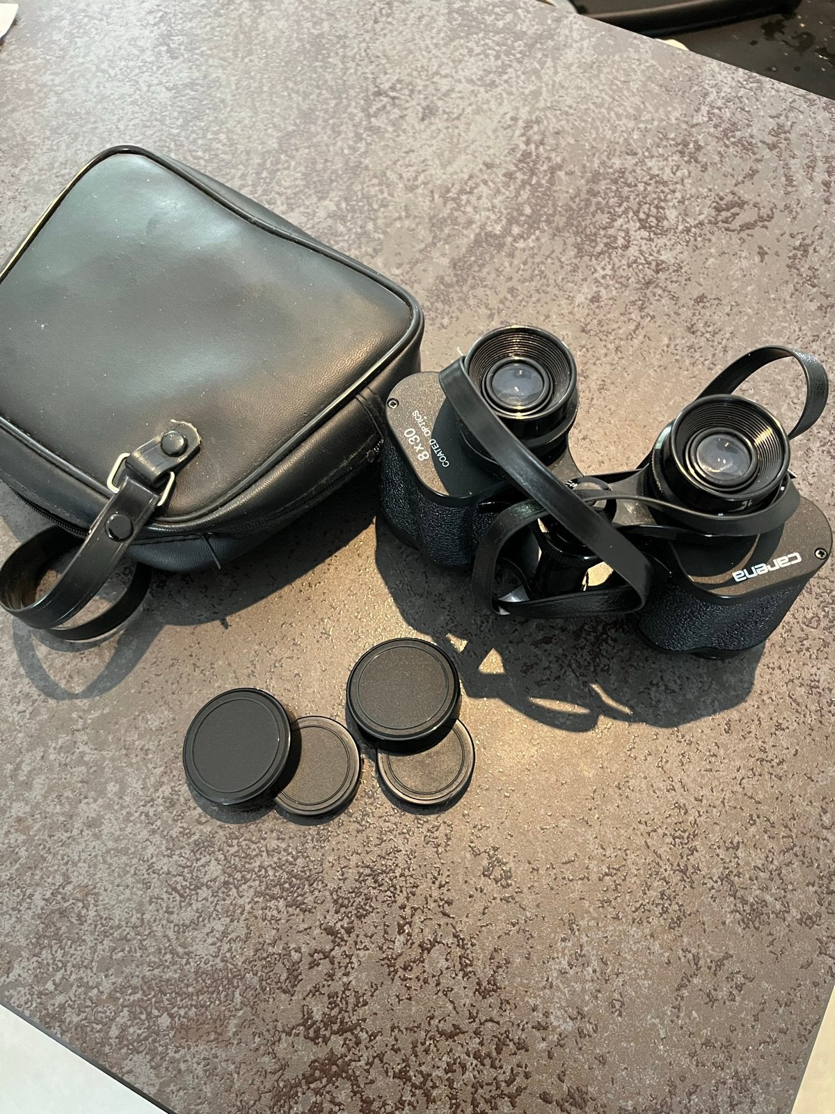 Carena 8x30 Coated Optics Verrekijker met Tas, Gebruikt, Overige typen, Ophalen of Verzenden, 8 tot 12x