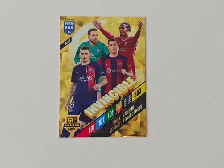 Fifa Panini Adrenalyn 365 2024 Gold Invincible Kaart, Ophalen, Nieuw, Buitenlandse clubs, Spelerskaart