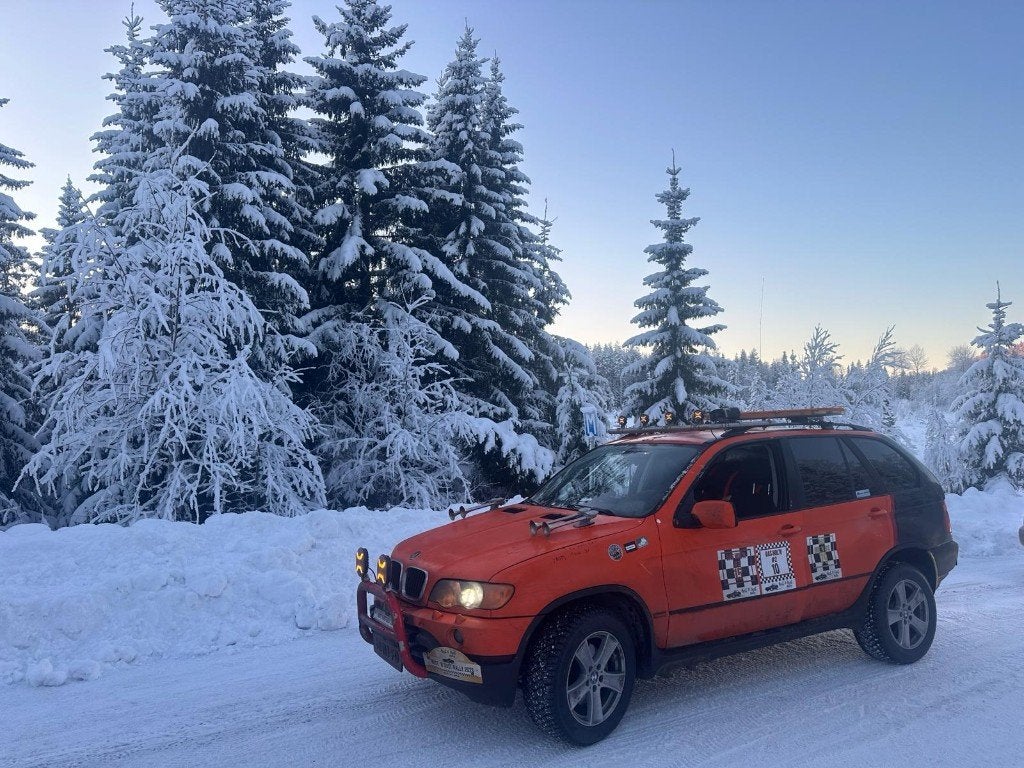 BMW X5 3.0 I AUT 2003 | Carbagerun / Megarun / Rally auto, Auto's, Automaat, Stof, Overige kleuren, Particulier