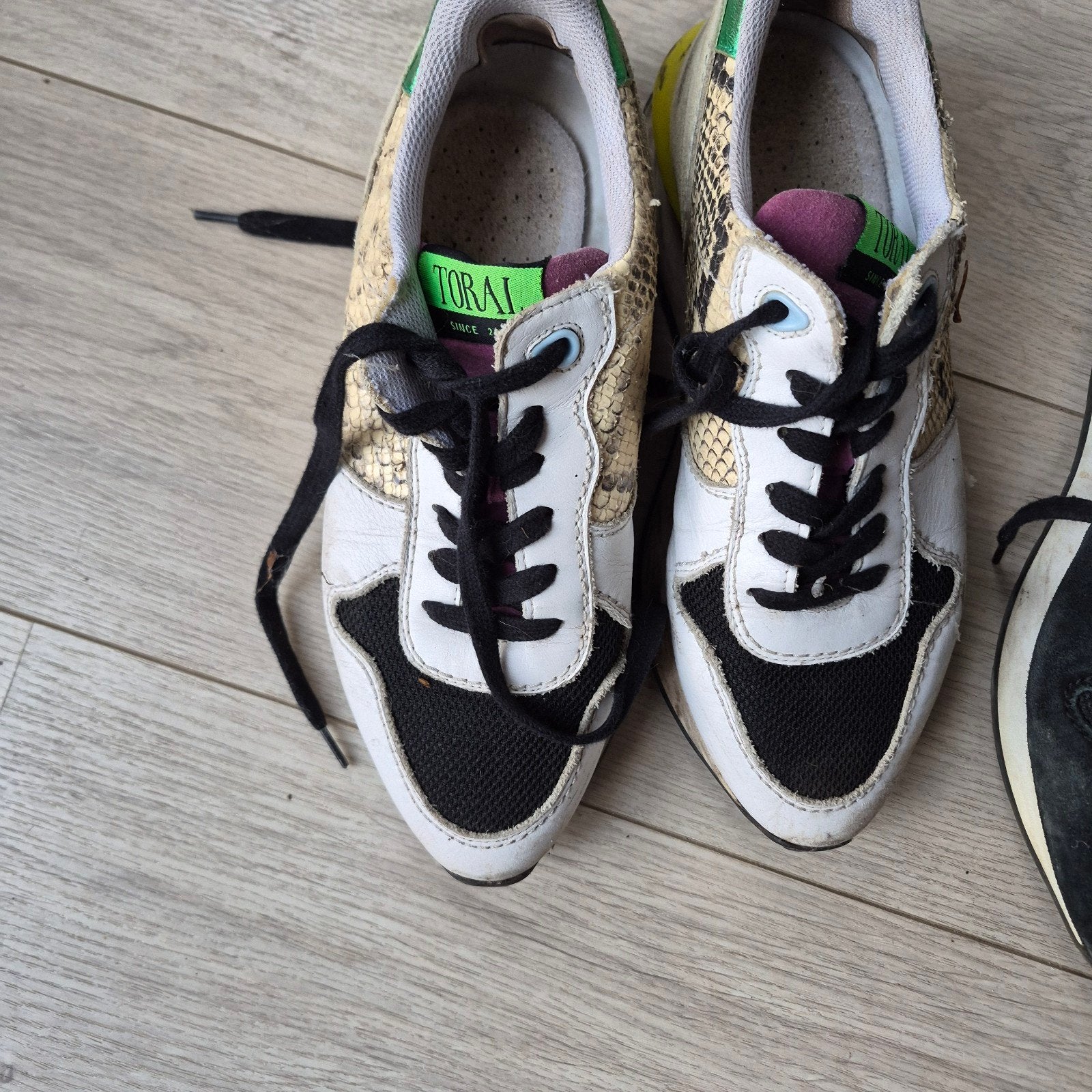 toral sneakers gedragen maat 39, Kleding | Dames, Ophalen of Verzenden