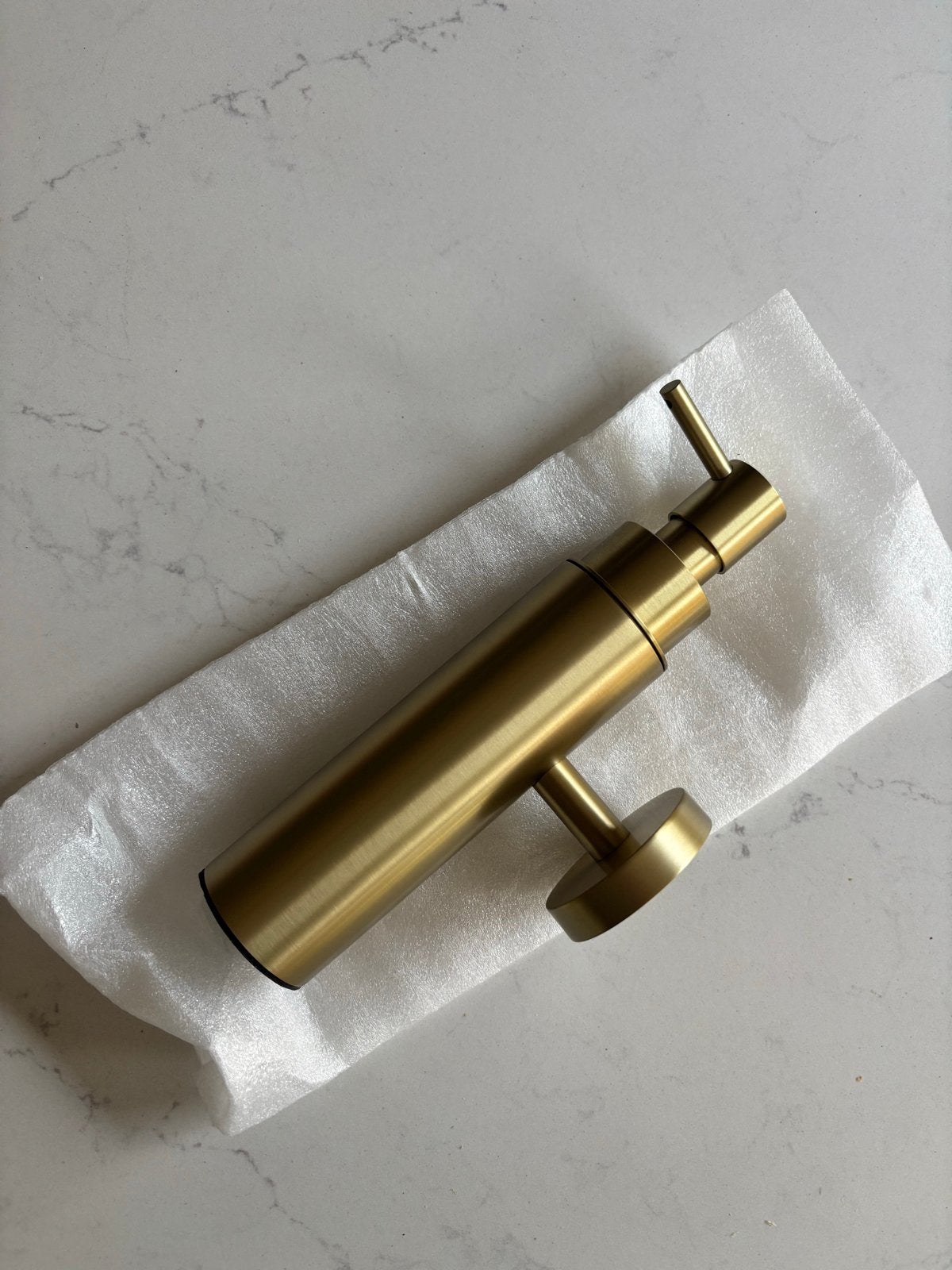Clou Sjokker Zeepdispenser Goud Geborsteld Wandmontage, Overige merken, Nieuw, Goud, Zeepdispenser/zeepbakje