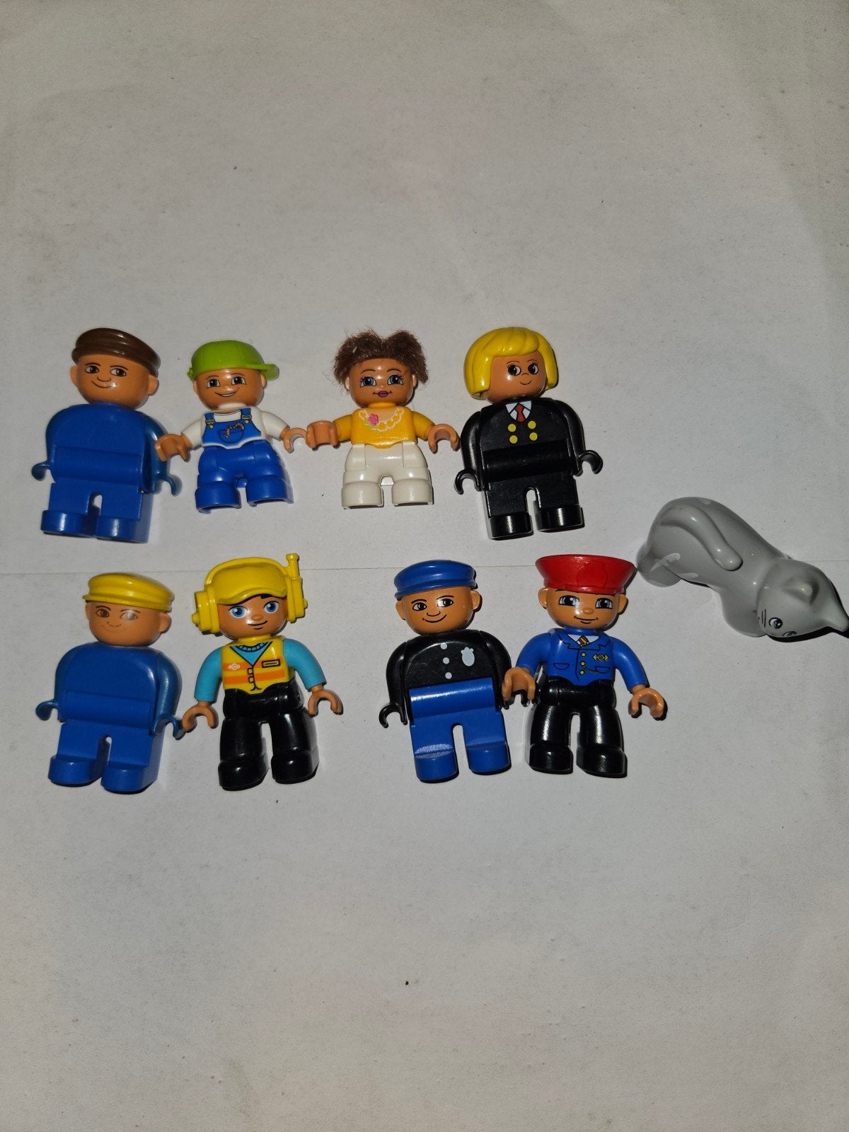 Duplo 8 poppetjes met een kat, Kinderen en Baby's, Speelgoed | Duplo en Lego, Ophalen of Verzenden, Duplo