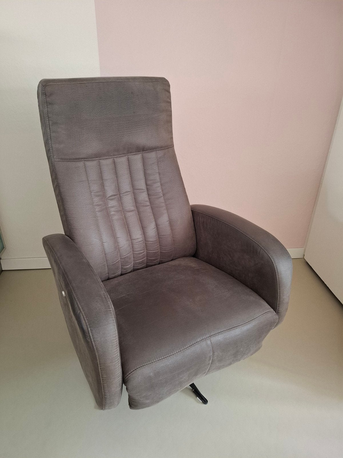 relax  draaifauteuil, Ophalen, 75 tot 100 cm, Zo goed als nieuw, Stof