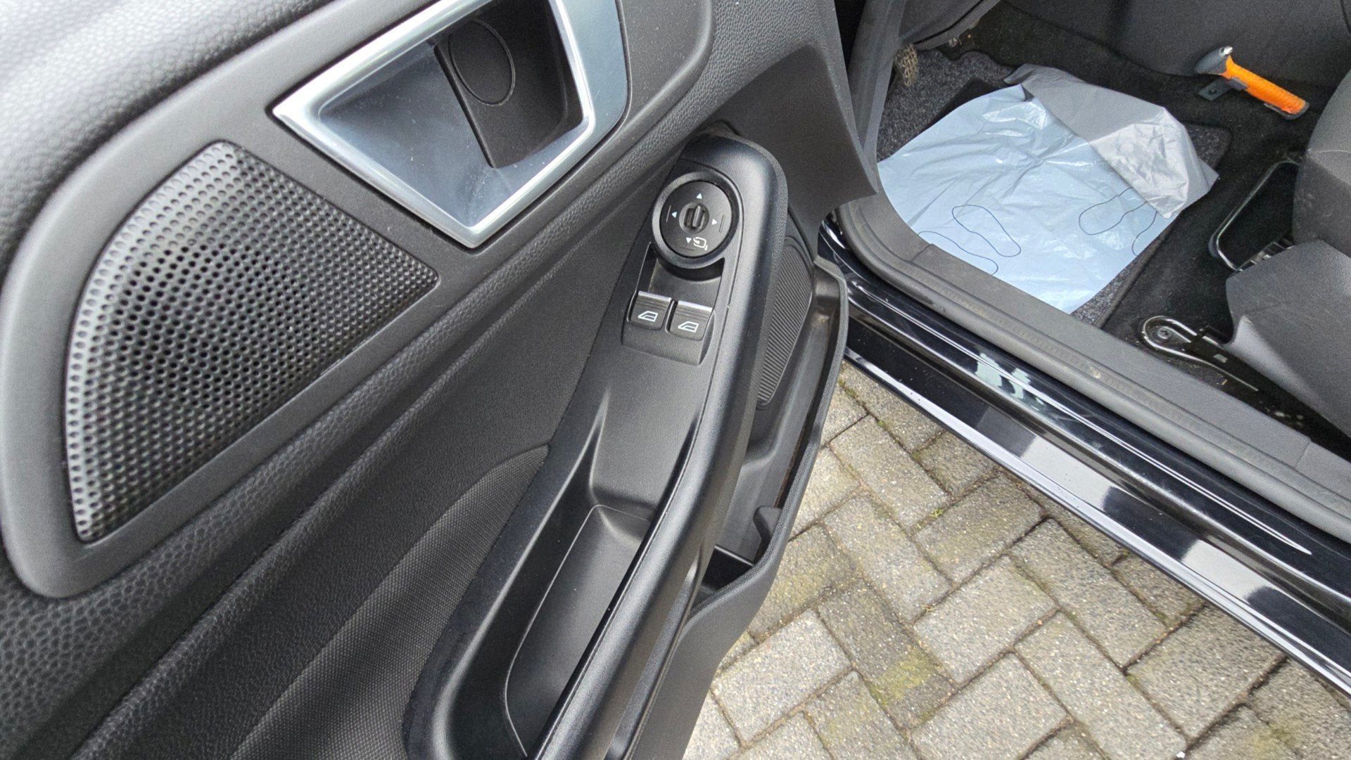 Foto 15 van Ford Fiesta 1.0 Style Ultimate
