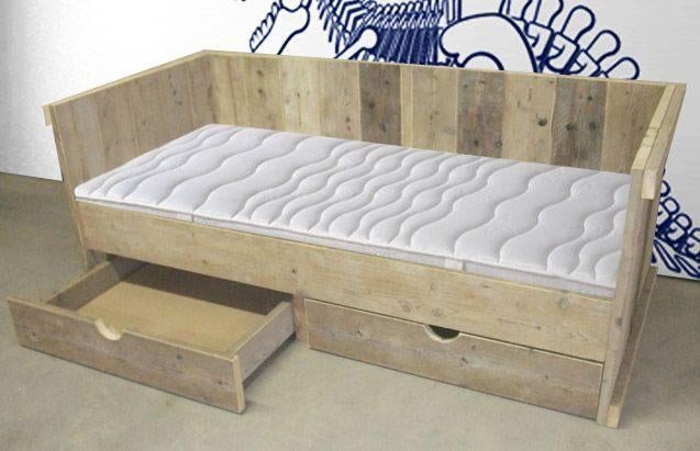 Bed steigerhout, Ophalen, Nieuw, 70 tot 85 cm, Lattenbodem