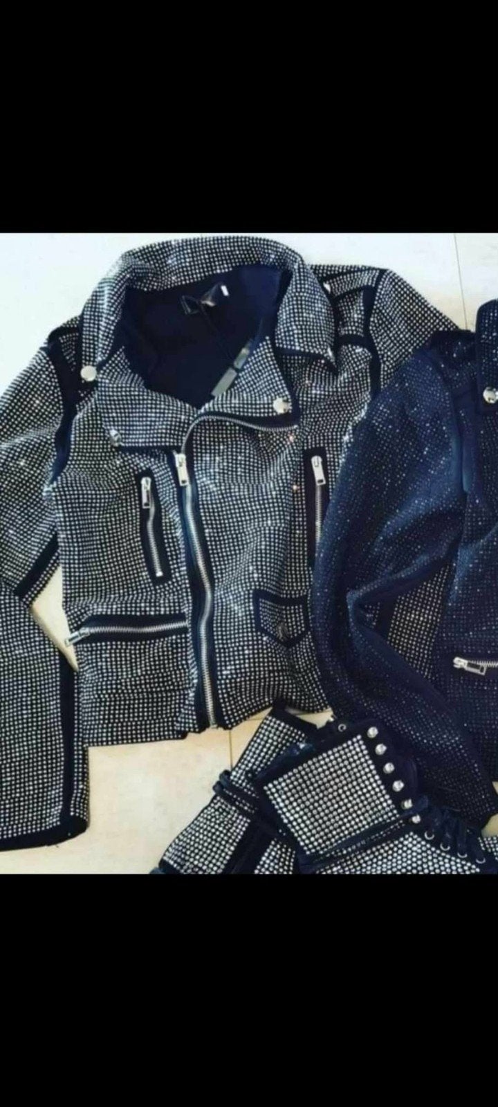 Zwarte bikerjack met studs. Maat m, Maat 38/40 (M), Zwart, Nieuw, Ophalen of Verzenden