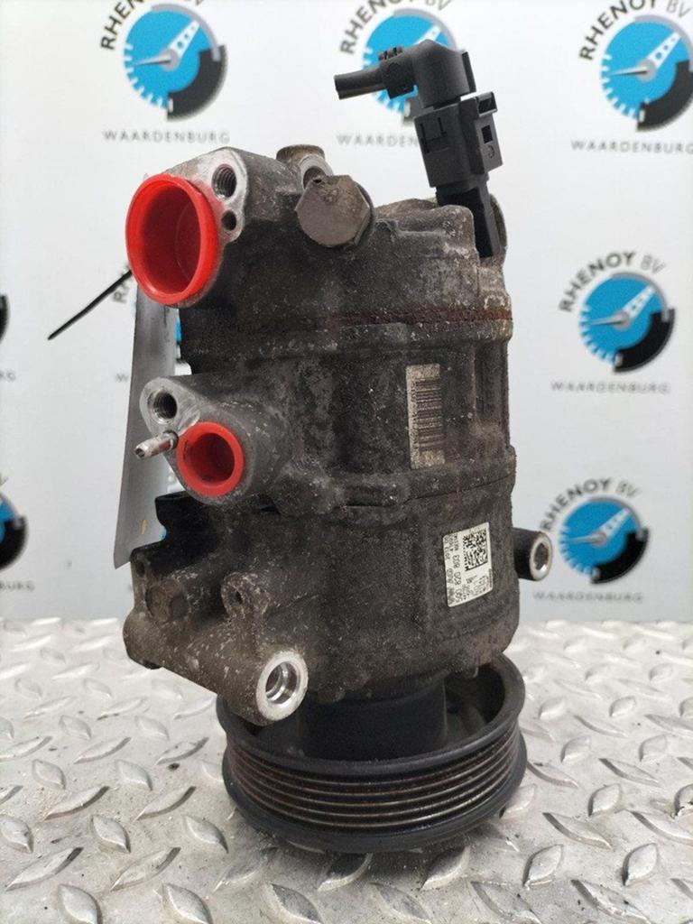 VOLKSWAGEN GOLF 1.4 TSI Highline AIRCO COMPRESSOR / AIRCOPOM, Auto-onderdelen, Ophalen of Verzenden, Gebruikt, Stiba lid