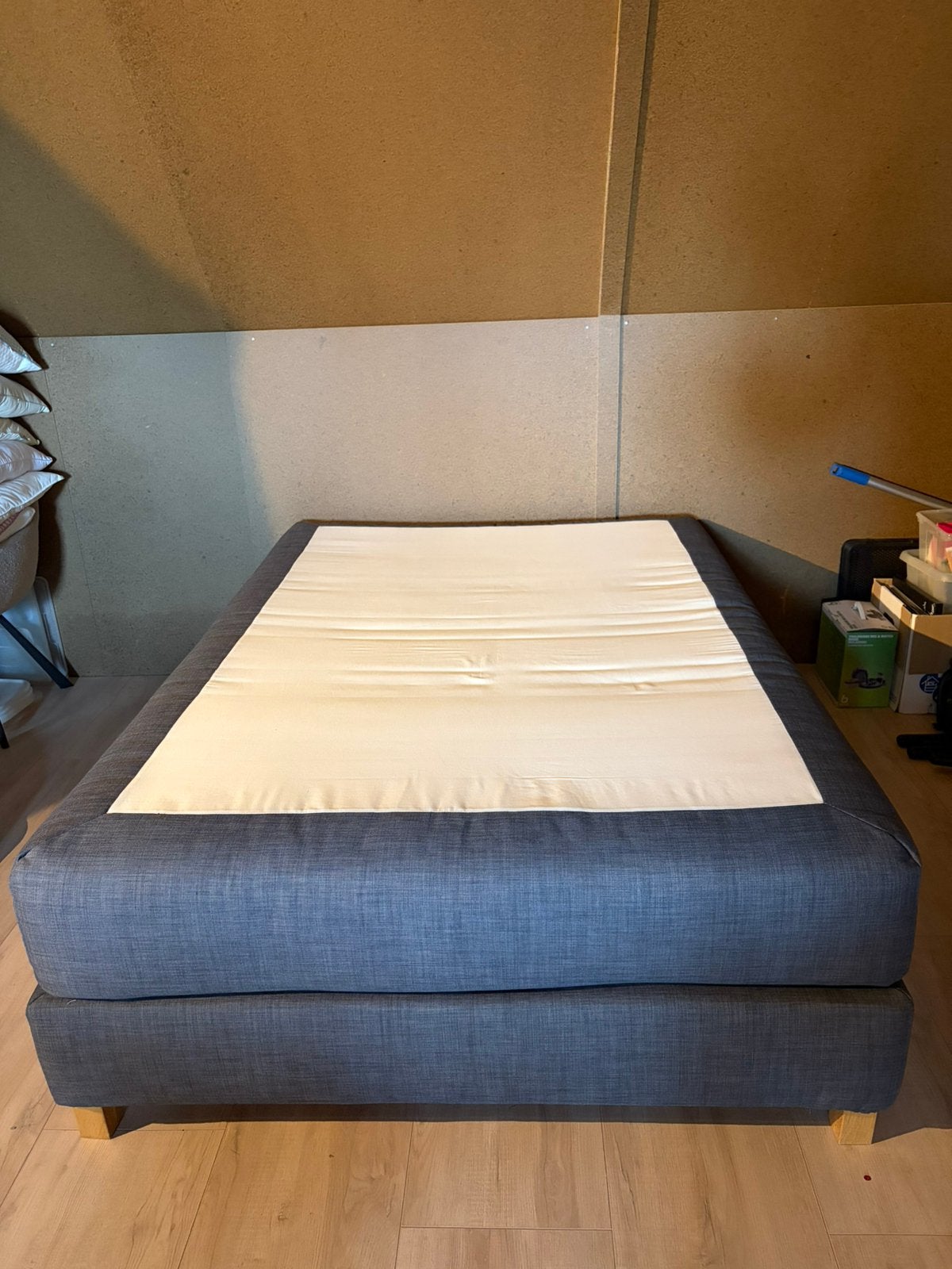 Twijfelaar dunvik ikea 140B x 200L x 58H, Ophalen, Gebruikt, 140 cm, Twijfelaar