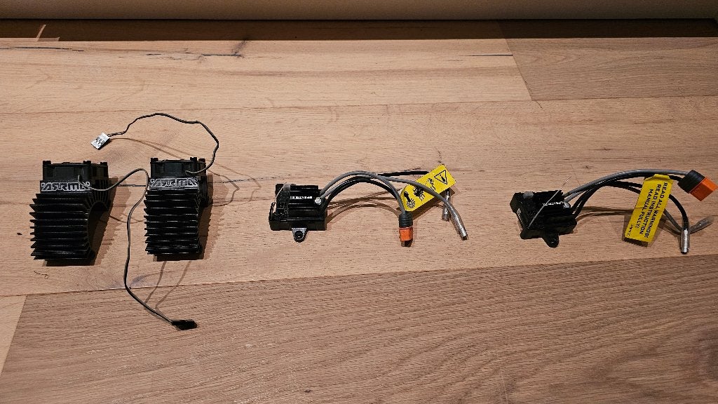ESC / radio ontvangers en heatsinks Arrma oa Granite/Typhon, Hobby en Vrije tijd, Elektro, Gebruikt, Ophalen of Verzenden, Schaal 1:10