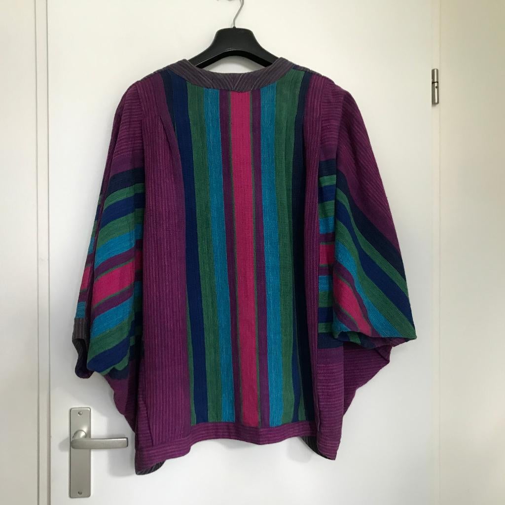 Skorpi handgeweven jasje one size, Kleding | Dames, Verzenden, Zo goed als nieuw, Blauw