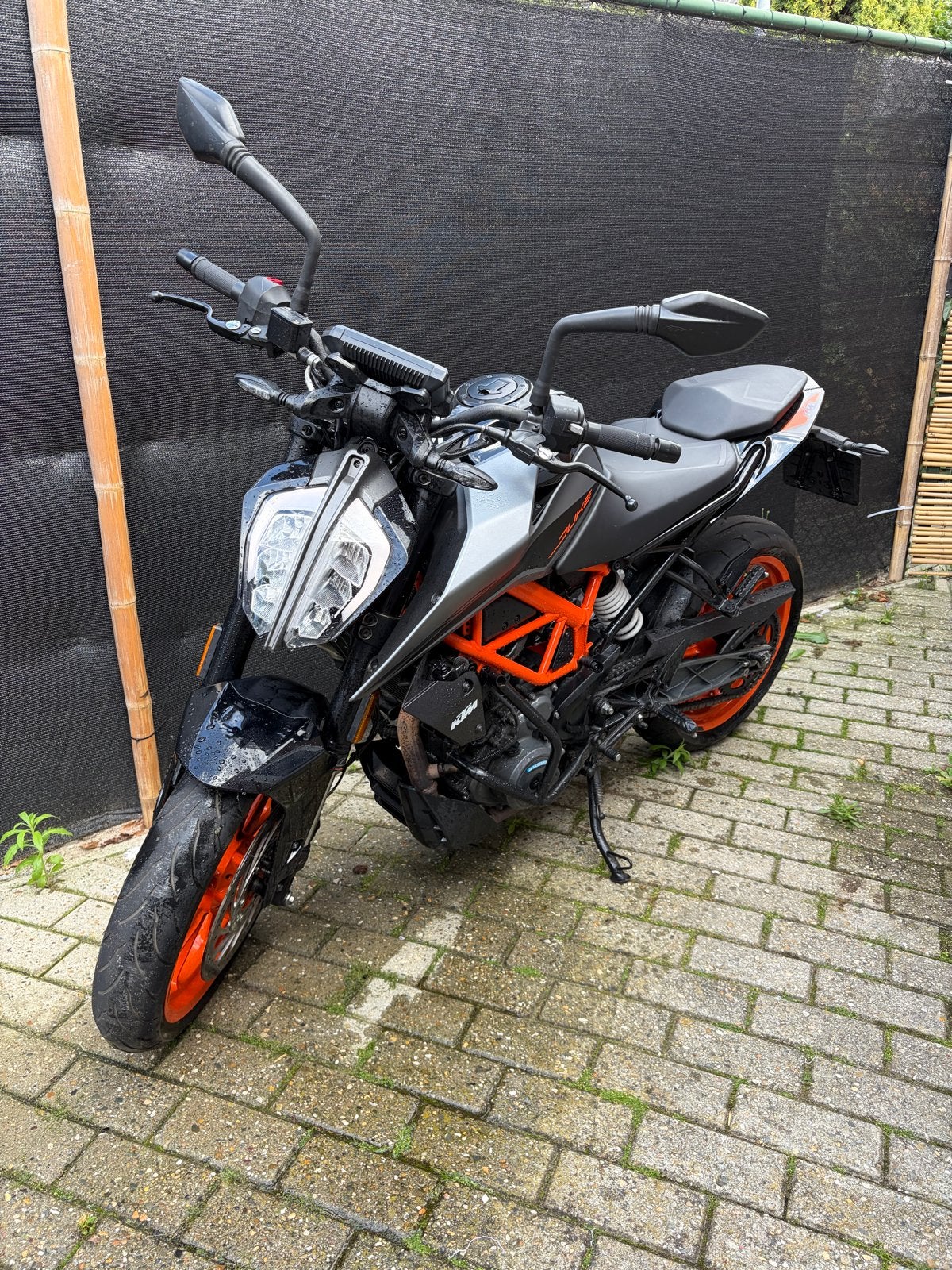KTM Duke 390 - Perfecte A2 motor met ABS, Motoren, Motoren | KTM, Gebruikt, Particulier, Meer dan 35 kW, Minimaal motorrijbewijs A2