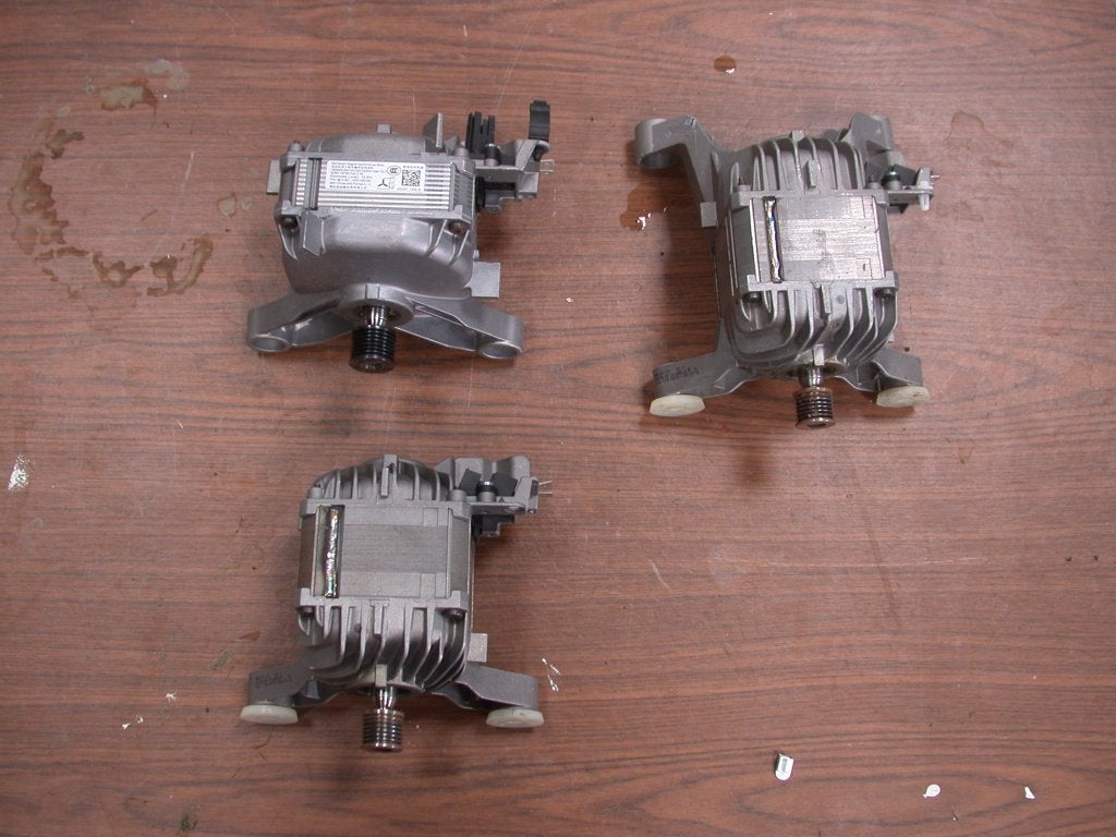 3 koolborstelloze wasmachine motoren Siemens Bosch, Ophalen, Gebruikt, X, X