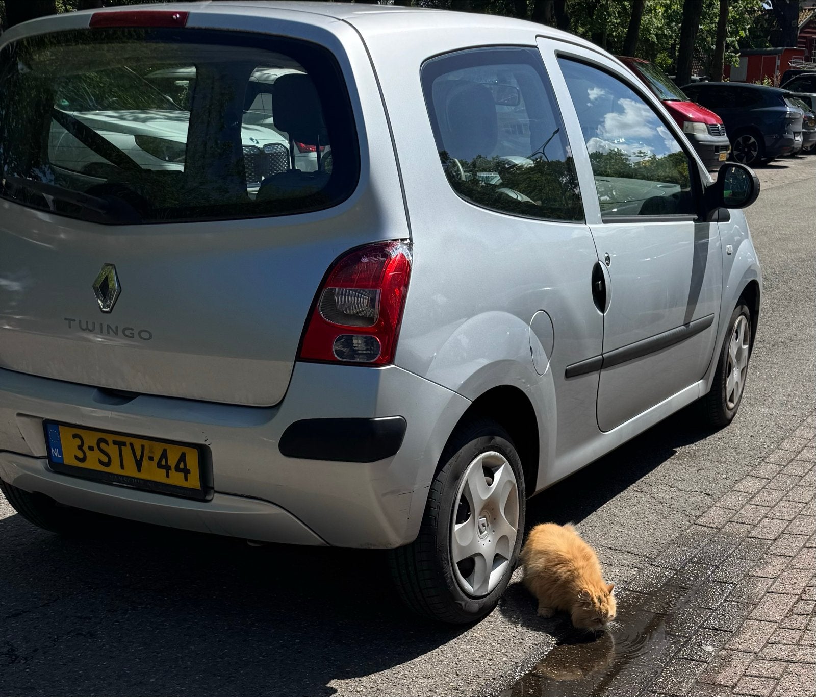 Renault Twingo 1.1 2008 Grijs, Auto's, Renault, Voorwielaandrijving, Twingo, 31 €/maand, 4 cilinders