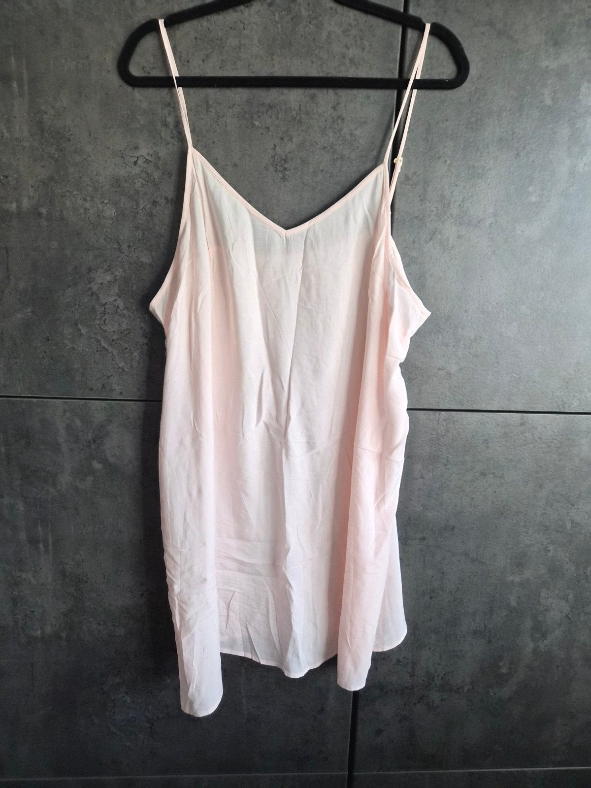 Roze hemdje maat 44, Maat 42/44 (L), Ophalen of Verzenden, Roze, Zonder mouw