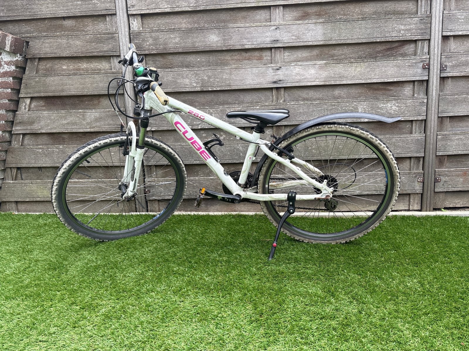 Cube 260 Mountainbike - Wit/Roze - Gebruikt, Fietsen en Brommers, Minder dan 10 versnellingen, Gebruikt, Velgrem, Minder dan 49 cm