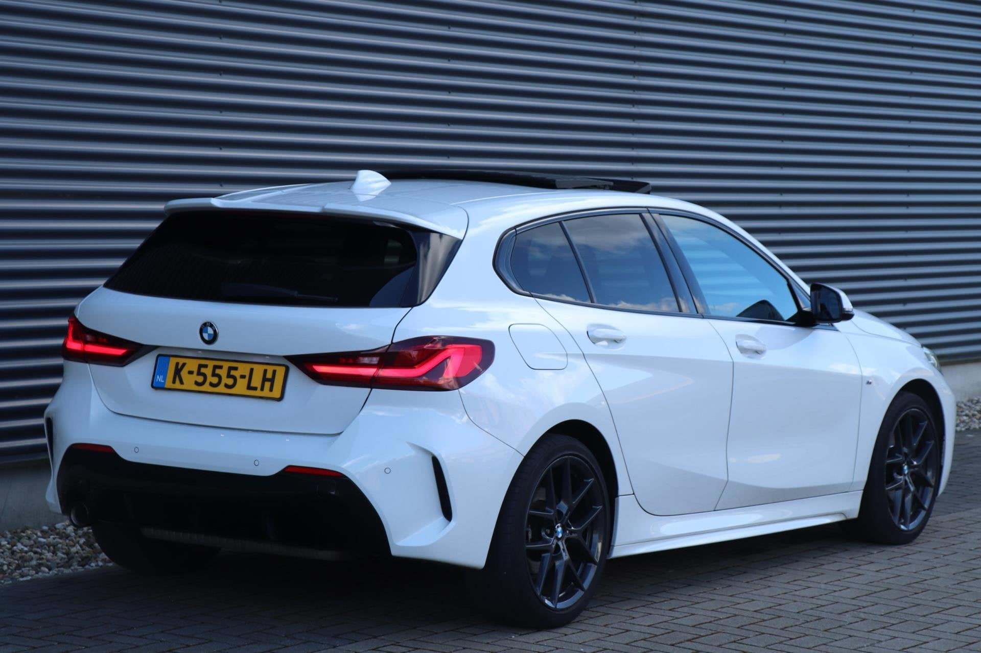 BMW 1-serie 118i | M-Sport | M-Pakket - PANO - VIRT.COCKPIT, Auto's, BMW, 136 pk, Gebruikt, Wit, Origineel Nederlands