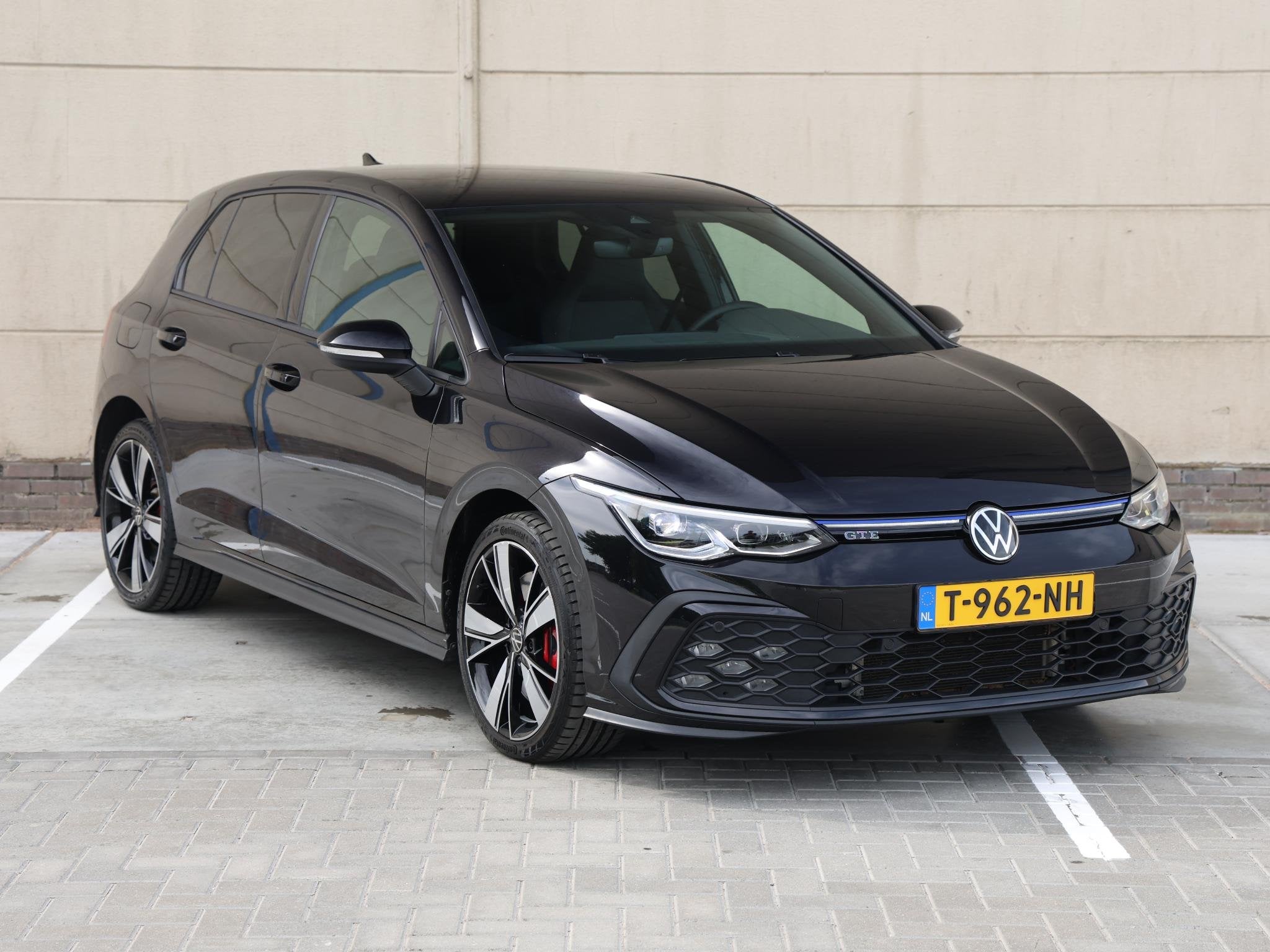 Volkswagen Golf 1.4 eHybrid GTE 245PK DSG | Navigatie | Led, Auto's, Volkswagen, Gebruikt, Euro 6, 4 cilinders, Zwart