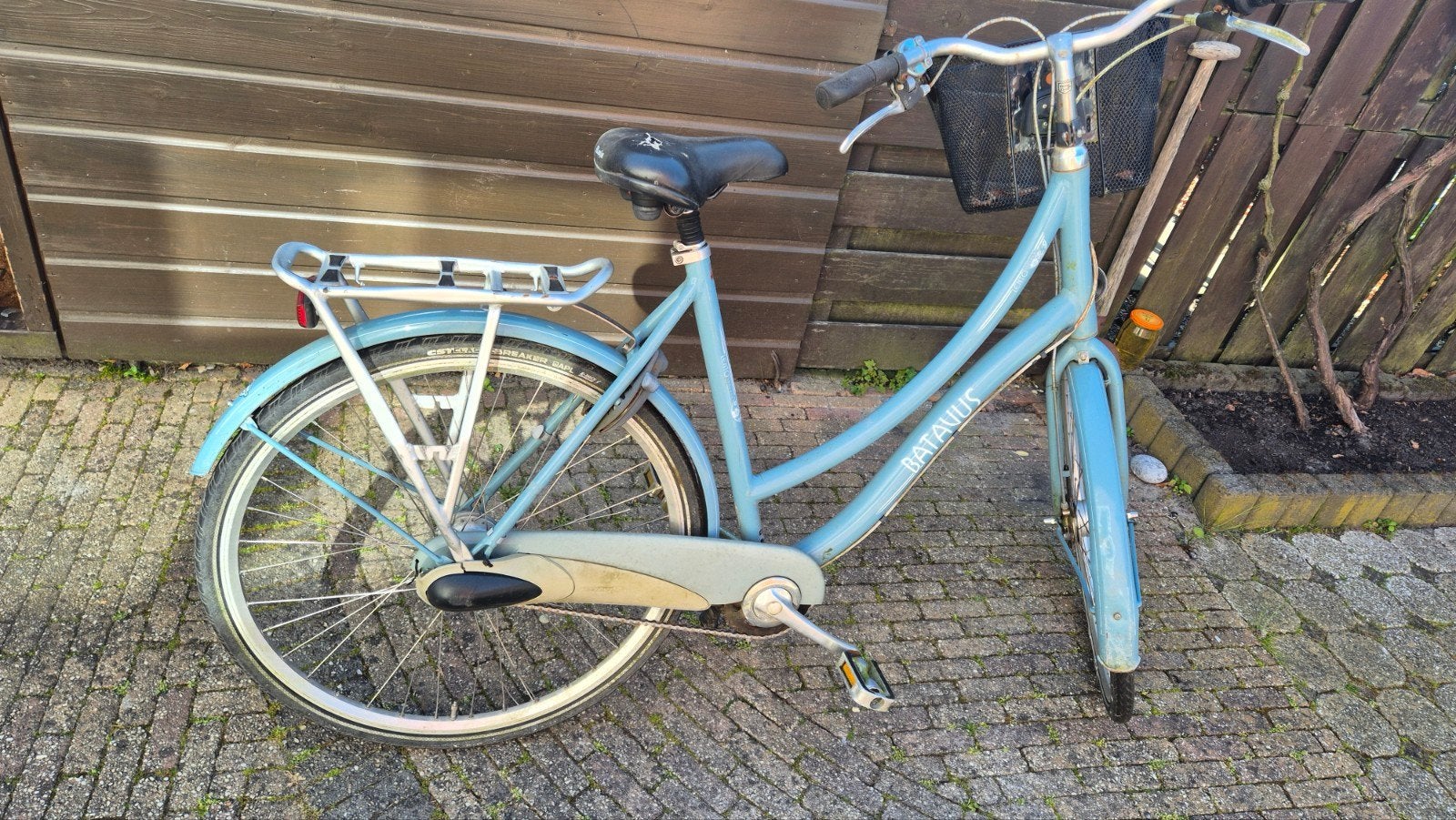T.e.a.b. Batavus Lento damesfiets met mandje
Opknapper, Ophalen, (Extra) lage instap, Batavus, Trommelrem