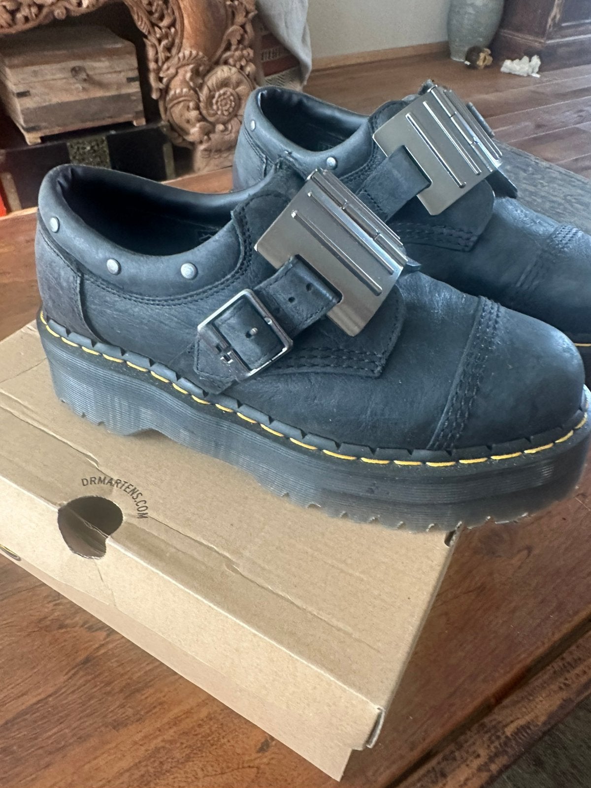 Dr.Martens quad hinge buckle 41, Ophalen of Verzenden, Zo goed als nieuw