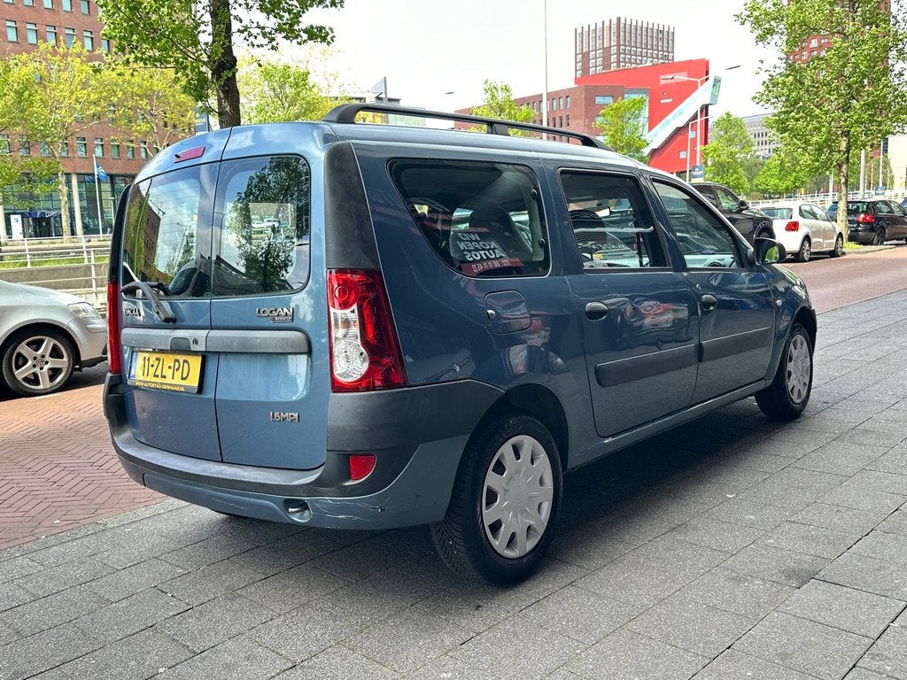 Dacia Logan MCV 1.6 Ambiance 7 Persoons, Auto's, Dacia, Stof, Gebruikt, 4 cilinders, 7 stoelen
