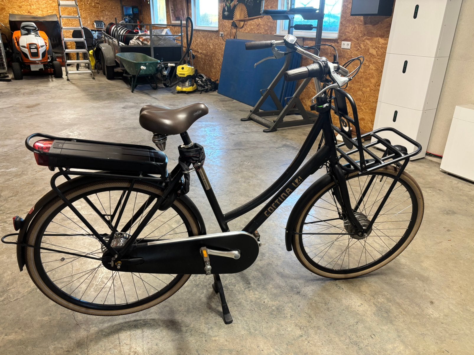 Elektrische fiets Cortina E-U4 500wh met 7 versnellingen, Ophalen, Gebruikt, Cortina, 50 km per accu of meer
