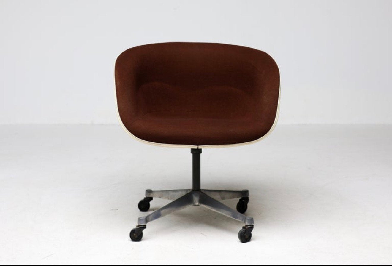 Charles & Ray Eames La Fonda Chair Herman Miller, -, -, Ophalen of Verzenden, Zo goed als nieuw