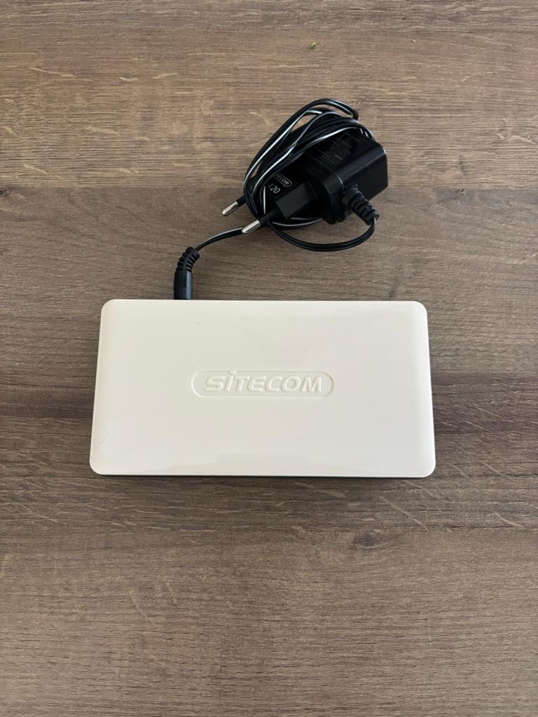 Sitecom Network Giga Switch 5 poort 10/100/1000 Mbps, Ophalen of Verzenden, Gebruikt