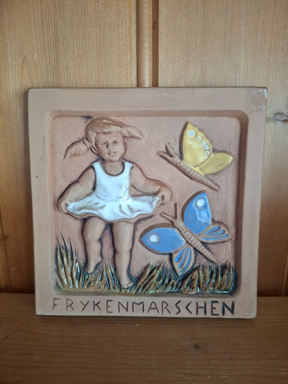 Wandtegel meisje met vlinders 1989, Solsieg Lysvik Zweden, Ophalen of Verzenden