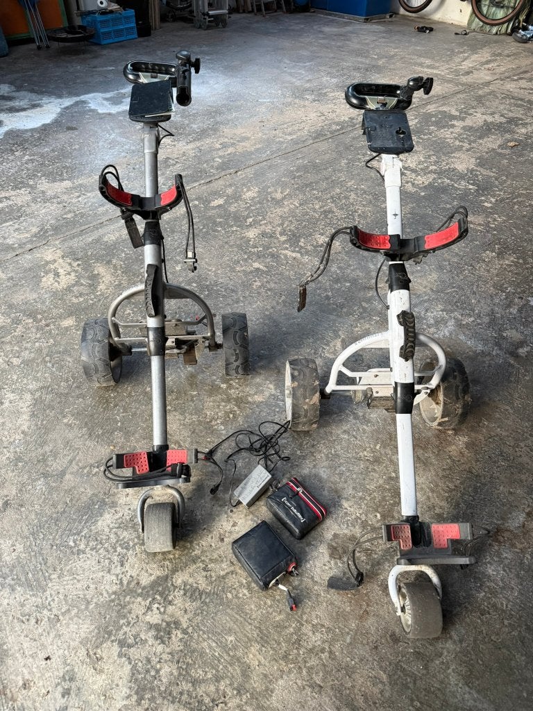 2 intensief gebruikte Mocad 3 golf trolleys, Ophalen of Verzenden, Gebruikt, Golfkar, Overige merken