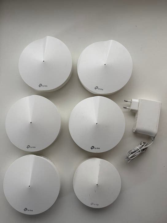 TP-Link Deco M9 Plus (4x) en M5 (1x) Mesh WiFi Systeem, Computers en Software, Ophalen of Verzenden, Zo goed als nieuw, Router