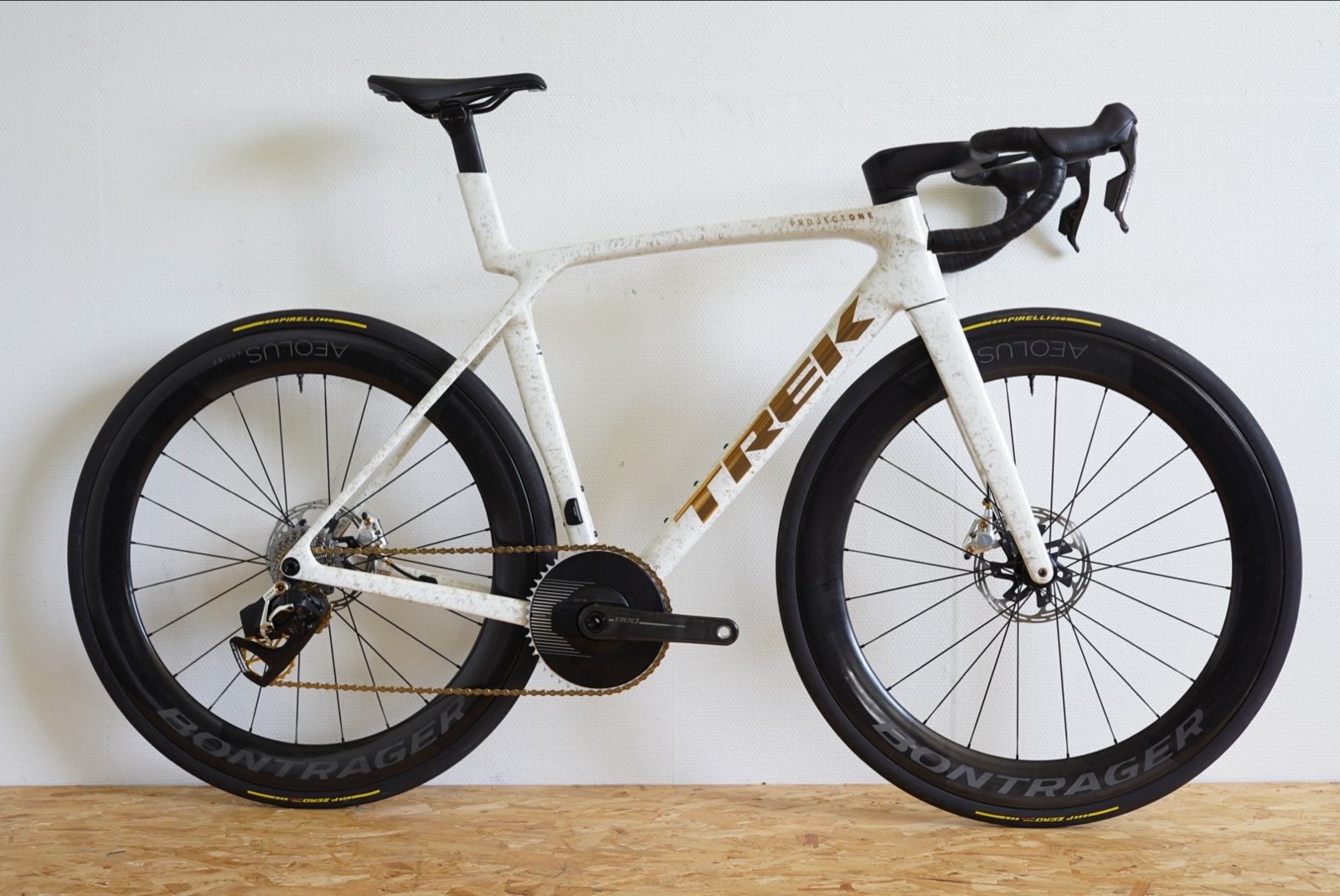 Trek Madone SLR9 - SRAM Red AXS nieuwstaat, Fietsen en Brommers, Overige merken, 28 inch, Carbon, Heren