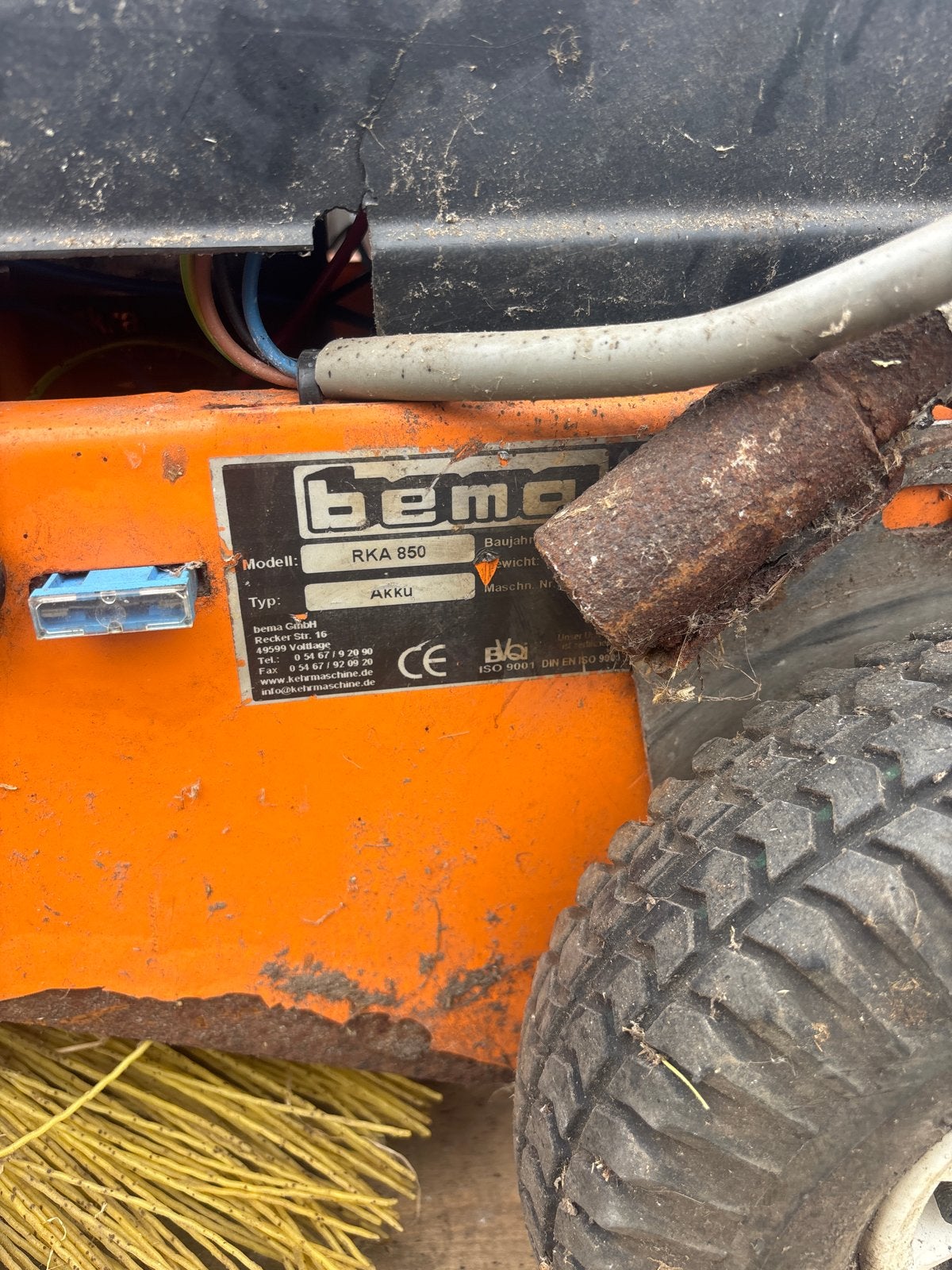 Bema RKA 850 Accu Veegmachine, Ophalen