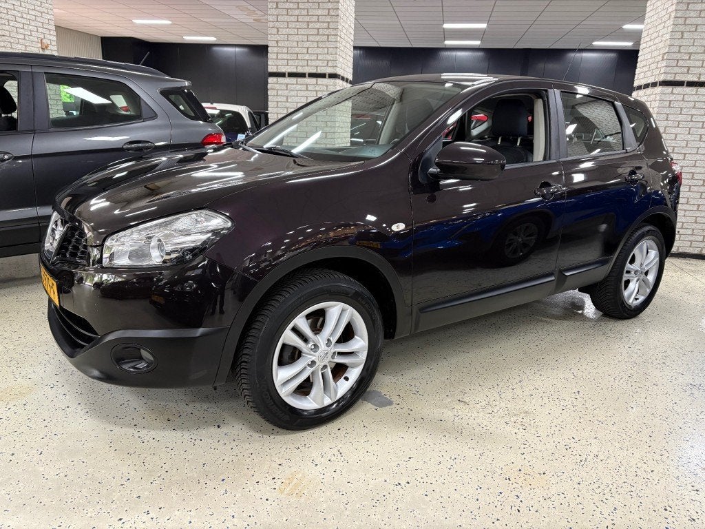 Nissan QASHQAI 1.6 Airco ECC Leder Trekhaak PDC Verw Stoel, Voorwielaandrijving, 15 km/l, Gebruikt, Huisgarantie